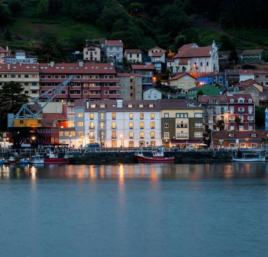 Gran Hotel Brillante San Esteban de Pravia エクステリア 写真